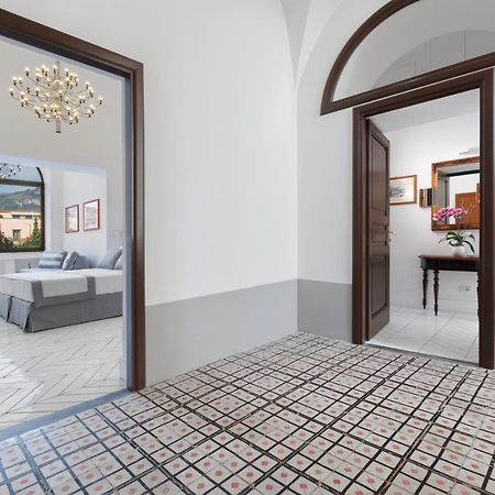 Estate4Home - Iommella Luxury Rooms Sant'Agnello Dış mekan fotoğraf