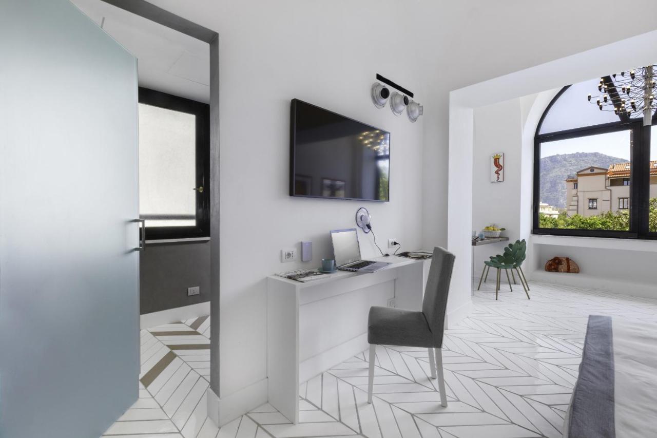 Estate4Home - Iommella Luxury Rooms Sant'Agnello Dış mekan fotoğraf